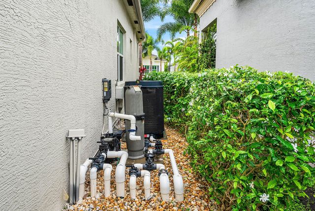 12614 Crested Butte Avenue, Boynton Beach, FL 33437