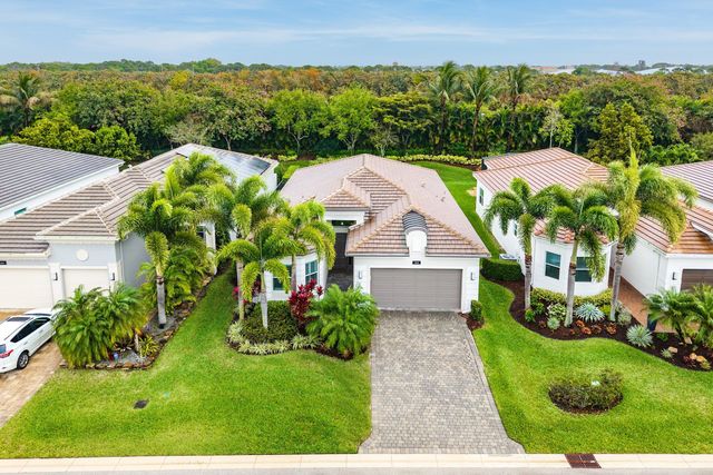 12614 Crested Butte Avenue, Boynton Beach, FL 33437