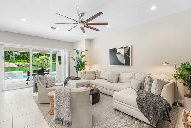 12614 Crested Butte Avenue, Boynton Beach, FL 33437