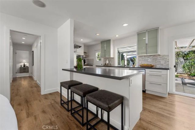2835 Portola, Costa Mesa, CA 92626
