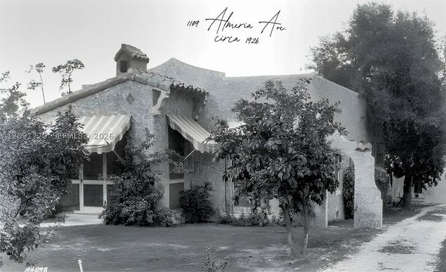 1109 Almeria Ave, Coral Gables, FL 33134