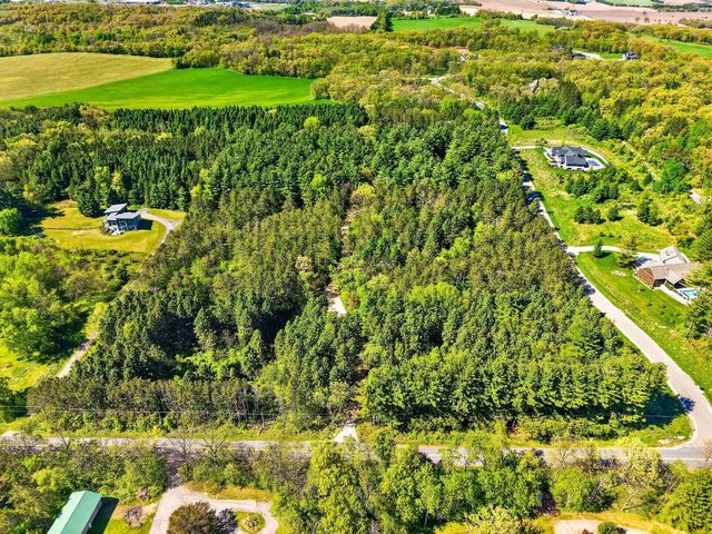 Unit 1 Sunset Drive Pines, Verona, WI 53593