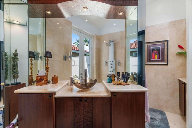 3262 NW 22nd Ave, Fort Lauderdale, FL 33309