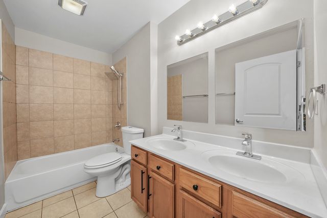 3423 Ridgeland Avenue 203, Berwyn, IL 60402