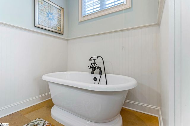 26 Buist Avenue, Greenville, SC 29609