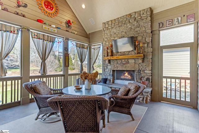 26 Buist Avenue, Greenville, SC 29609