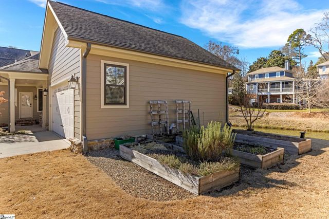 26 Buist Avenue, Greenville, SC 29609