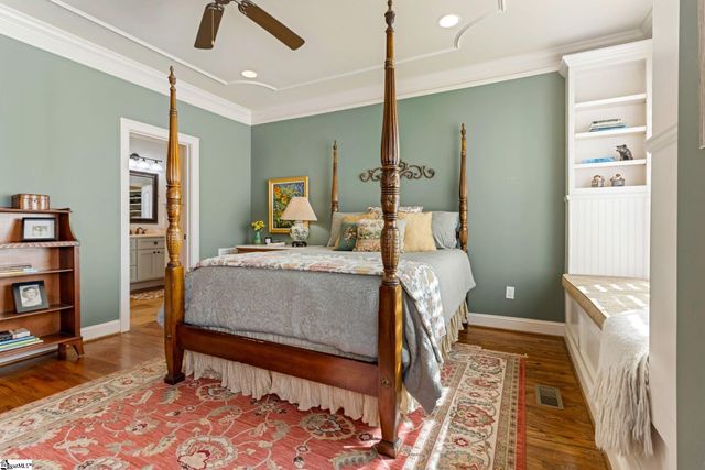 26 Buist Avenue, Greenville, SC 29609