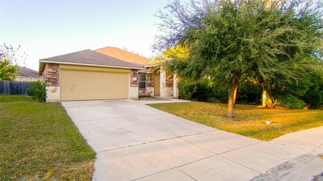 1654 Sunspur RD, New Braunfels, TX 78130