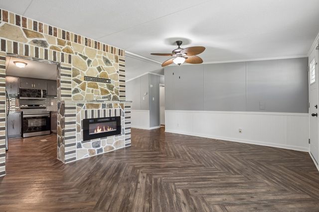 175 Cheney Ln, Lafayette, TN 37083