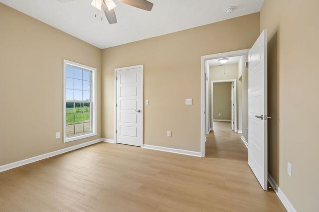 175 Cheney Ln, Lafayette, TN 37083