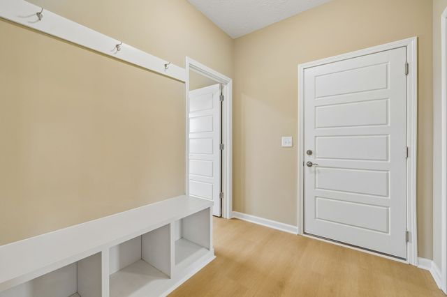 175 Cheney Ln, Lafayette, TN 37083