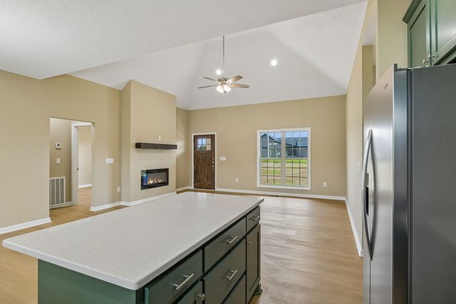 175 Cheney Ln, Lafayette, TN 37083