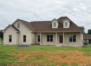175 Cheney Ln, Lafayette, TN 37083