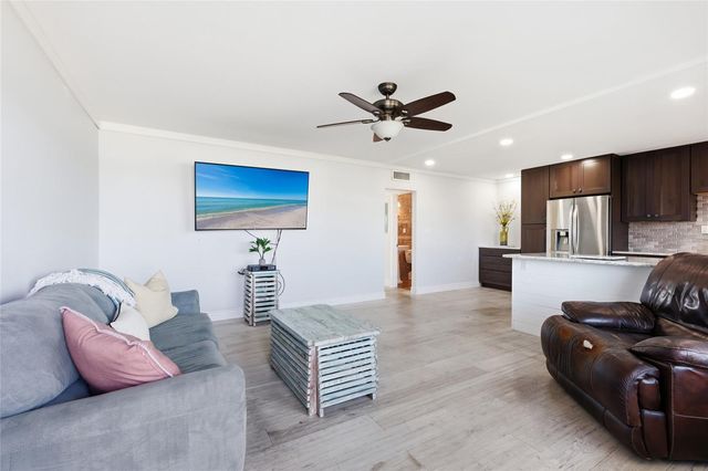 765 JOHN RINGLING BOULEVARD 23, Sarasota, FL 34236