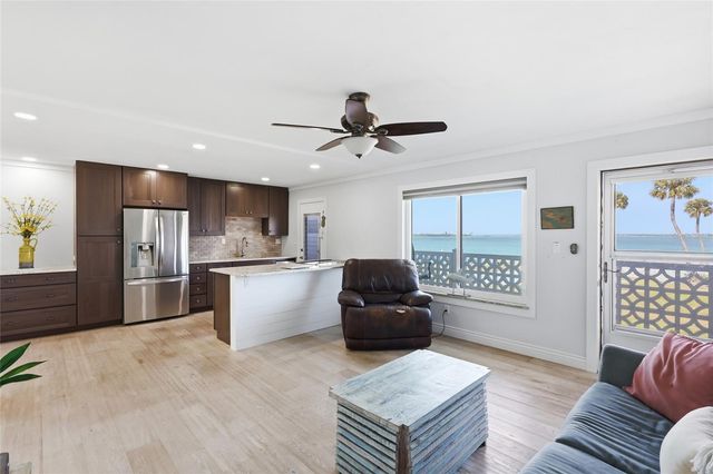 765 JOHN RINGLING BOULEVARD 23, Sarasota, FL 34236