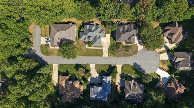 355 Brookton Drive, Clemmons, NC 27012