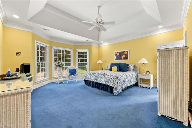 355 Brookton Drive, Clemmons, NC 27012