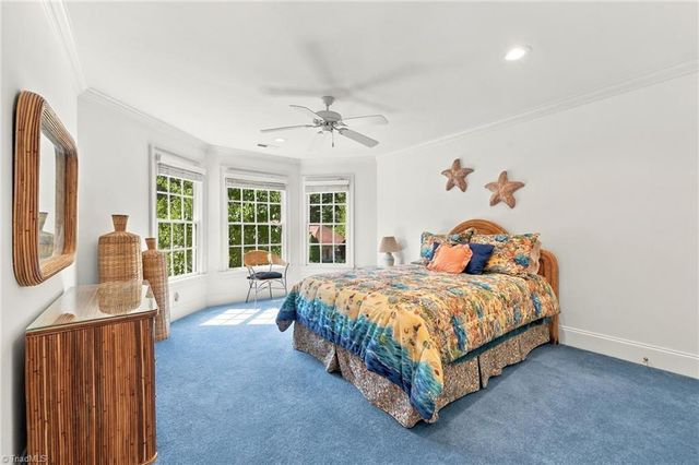 355 Brookton Drive, Clemmons, NC 27012