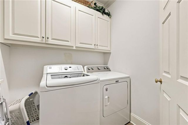 355 Brookton Drive, Clemmons, NC 27012
