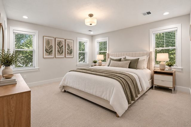318 Bishop Street 318, Framingham, MA 01702