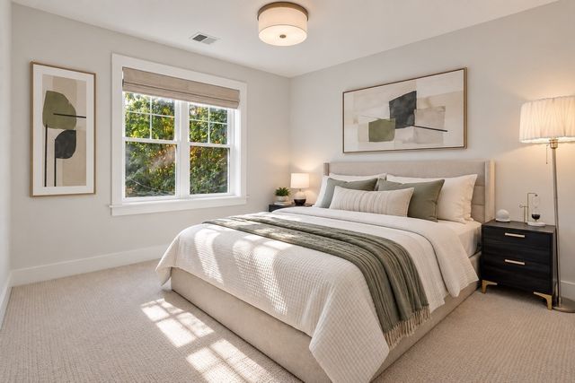 318 Bishop Street 318, Framingham, MA 01702