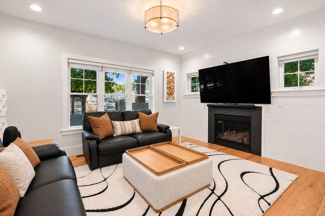 318 Bishop Street 318, Framingham, MA 01702