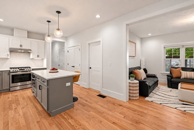 318 Bishop Street 318, Framingham, MA 01702