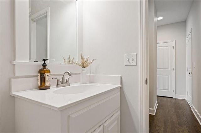 8969 NE 99th Street, Kansas City, MO 64157