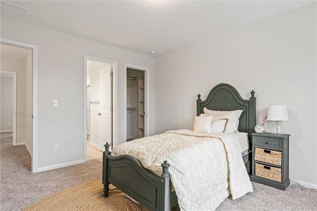 8969 NE 99th Street, Kansas City, MO 64157