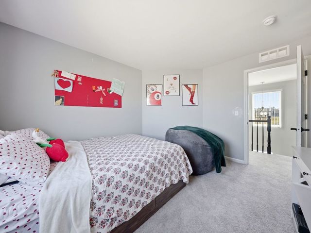 186 Manning Avenue, Montgomery, IL 60538