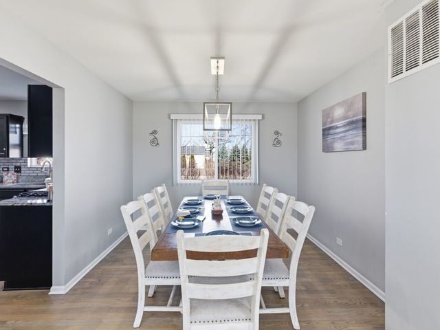 186 Manning Avenue, Montgomery, IL 60538