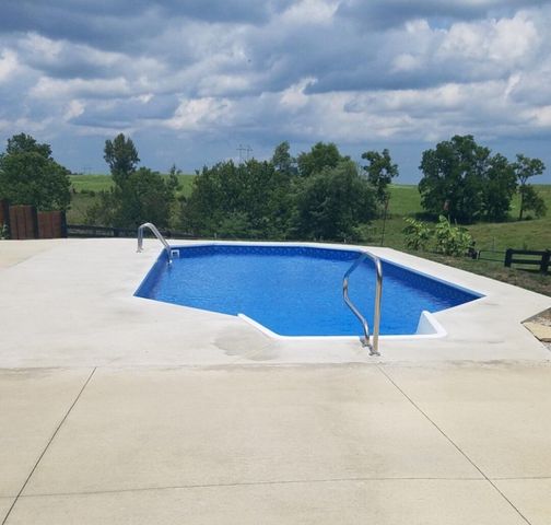 559 Moran Summit Road, Richmond, KY 40475