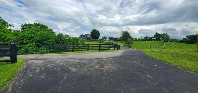 559 Moran Summit Road, Richmond, KY 40475