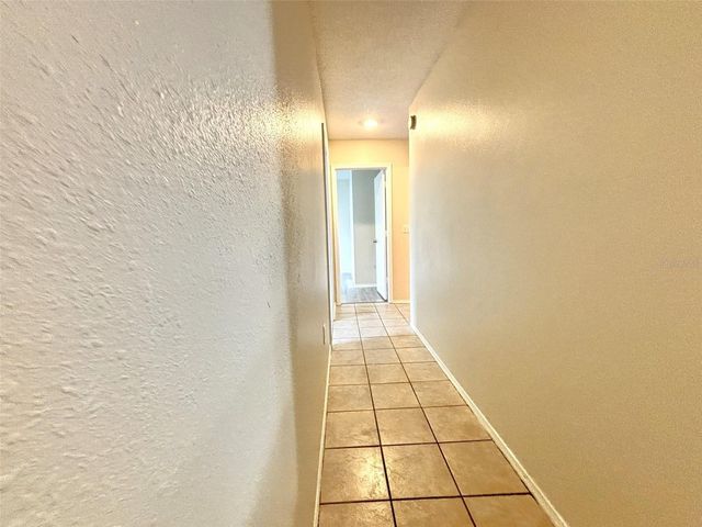 1719 TERRY CIRCLE NE, Winter Haven, FL 33881