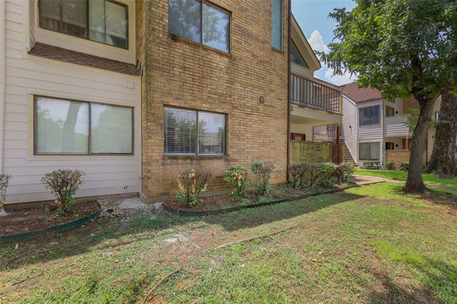 2312 Balsam Drive A105, Arlington, TX 76006