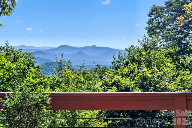 884 Pinnacle Parkway, Union Mills, NC 28167