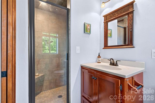 884 Pinnacle Parkway, Union Mills, NC 28167