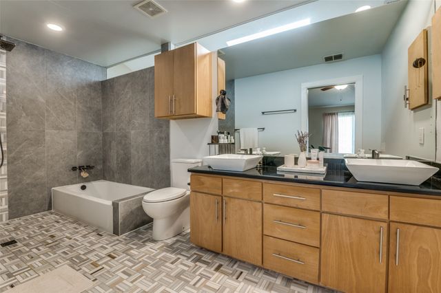 4213 Dickason Avenue 13, Dallas, TX 75219
