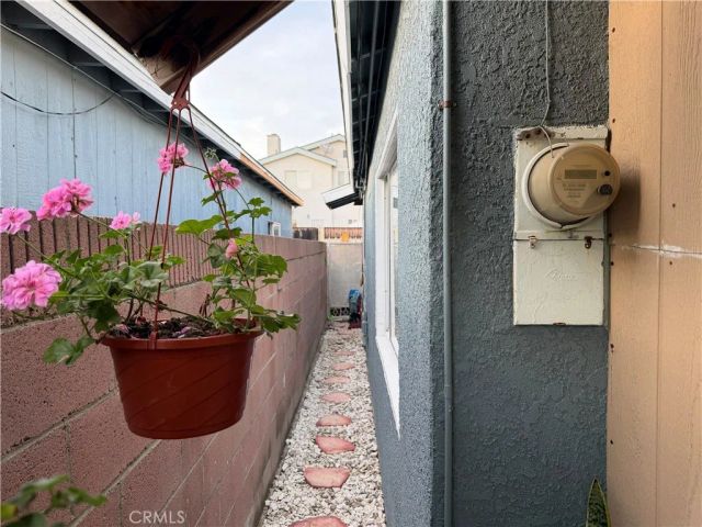 1454 E 215th Street, Carson, CA 90745