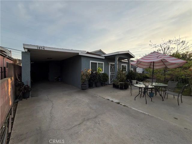 1454 E 215th Street, Carson, CA 90745