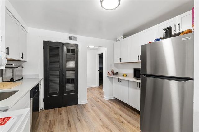546 Old Frankstown Rd, Monroeville, PA 15146