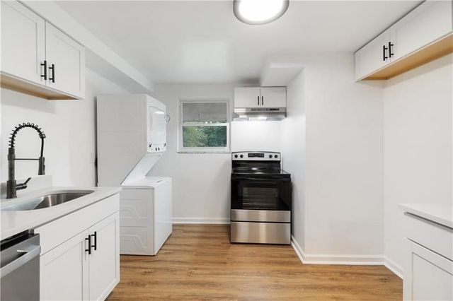 546 Old Frankstown Rd, Monroeville, PA 15146