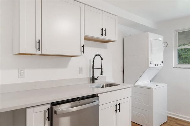 546 Old Frankstown Rd, Monroeville, PA 15146