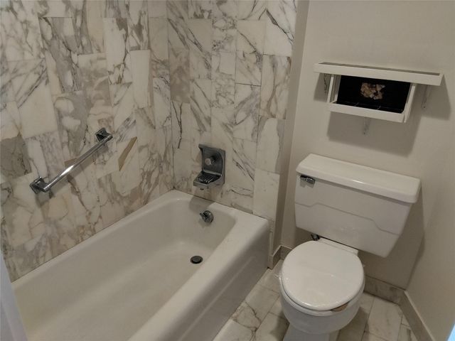 1200 Hibiscus Avenue 503, Pompano Beach, FL 33062