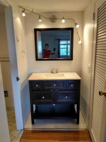 1200 Hibiscus Avenue 503, Pompano Beach, FL 33062