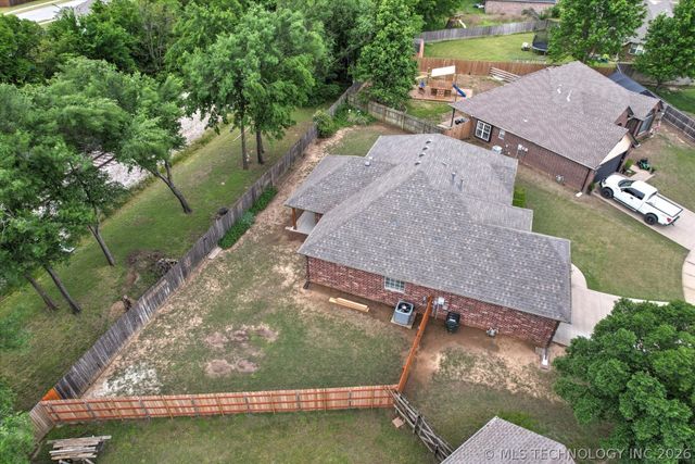 9816 E 109th Street N, Owasso, OK 74055