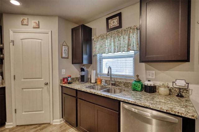 214 Woodlands Drive, Jackson, GA 30233