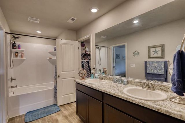 214 Woodlands Drive, Jackson, GA 30233