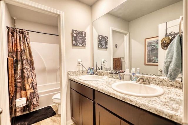 214 Woodlands Drive, Jackson, GA 30233